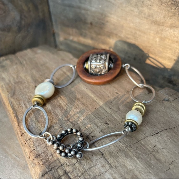 Vintage Artisan Charms & Beads Retro Sterling Silver Link Toggle Bracelet - Picture 3 of 10